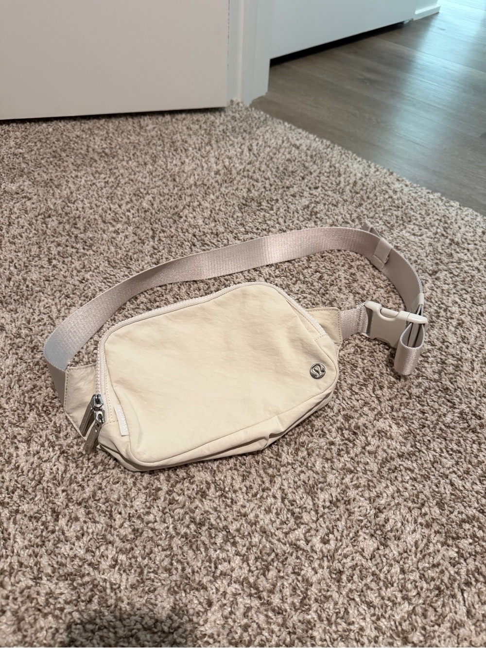 lululemon athletica Cream Crossbody Belt Bag